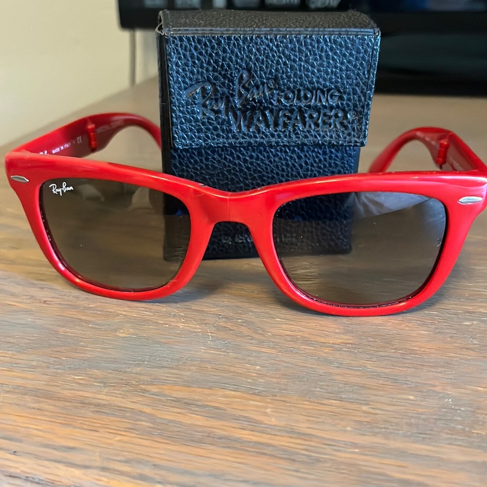 Ray-Ban Red folding wayfarers